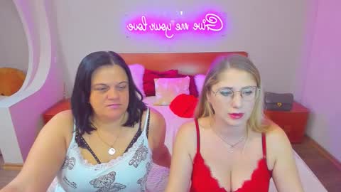 Snapshot of your_exstasy chatting on 11.08.25 Your Ecstasy online show from 11.08.25