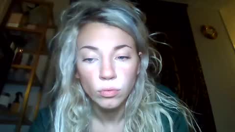 Snapshot of your_fav1 chatting on 11.16.25 your_fav1 online show from 11.16.25