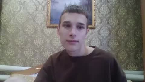 Snapshot of your_honeyy chatting on 09.26.25 Mark online show from 09.26.25