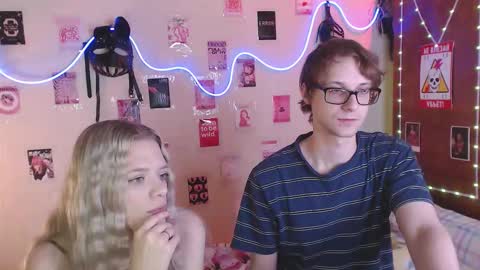 Your Horny Friends online show from 09.19.25