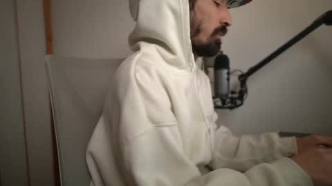 Snapshot of your_ice_cream chatting on 04.24.26 Siebel. online show from 04.24.26