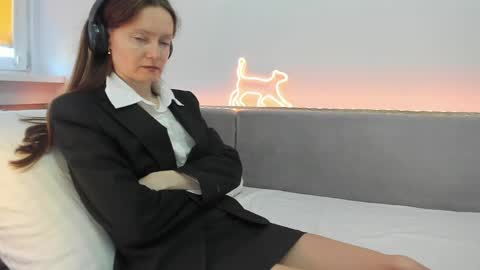 Your Librarian online show from 03.06.26