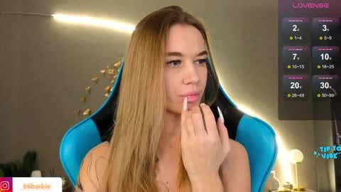 Snapshot of your_misstress chatting on 01.13.25 Jessica Loyd online show from 01.13.25