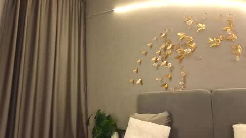 Snapshot of your_misstress chatting on 03.03.25 Jessica Loyd online show from 03.03.25