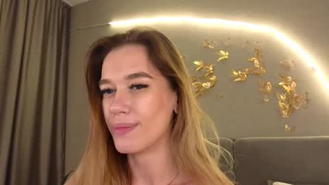 Snapshot of your_misstress chatting on 03.06.25 Jessica Loyd online show from 03.06.25