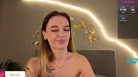 Snapshot of your_misstress chatting on 03.11.25 Jessica Loyd online show from 03.11.25