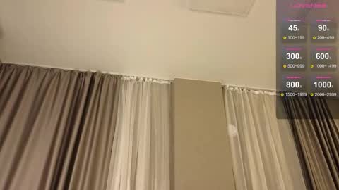 Snapshot of your_misstress chatting on 10.23.25 Jessica Loyd online show from 10.23.25