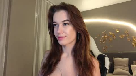 Snapshot of your_misstress chatting on 10.30.25 Jessica Loyd online show from 10.30.25