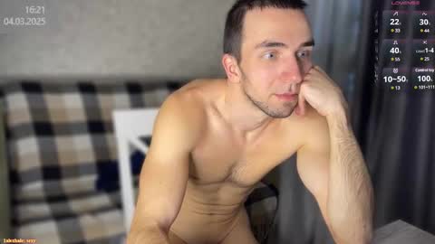 Snapshot of your_new_boyfriend17 chatting on 03.04.25 Your new boyfriend17 online show from 03.04.25