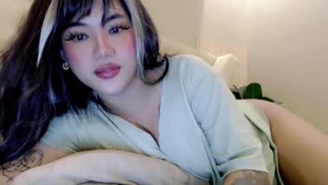 Lena online show from 09.25.25