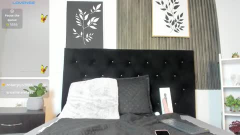 your_submissive_ online show from 11.19.25