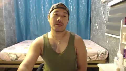 Snapshot of your_virtual_lover69 chatting on 02.14.26 YOUR MAN online show from 02.14.26