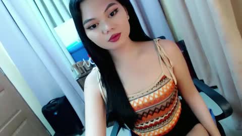 Snapshot of yourangelictransgirl chatting on 12.13.24 Hi its me Yna online show from 12.13.24