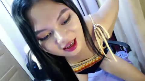 Snapshot of yourangelictransgirl chatting on 12.14.24 Hi its me Yna online show from 12.14.24