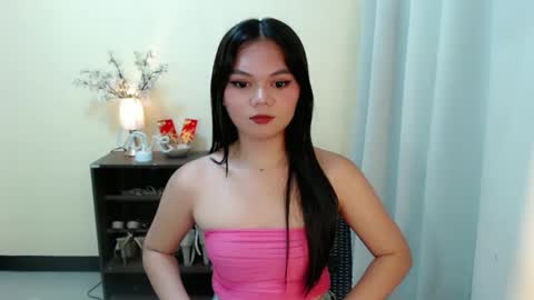 Snapshot of yourangelictransgirl chatting on 01.29.25 Hi its me Yna online show from 01.29.25
