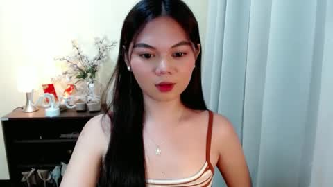 Snapshot of yourangelictransgirl chatting on 03.01.25 Hi its me Yna online show from 03.01.25