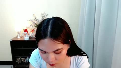 Snapshot of yourangelictransgirl chatting on 03.06.25 Hi its me Yna online show from 03.06.25