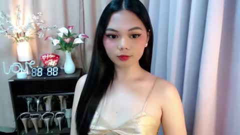 Snapshot of yourangelictransgirl chatting on 09.19.25 Hi its me Yna online show from 09.19.25