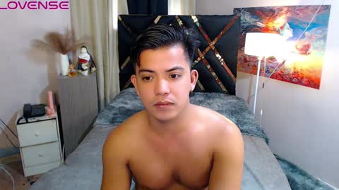 yourasian_bradley online show from 09.30.25