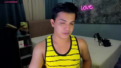 yourasian_bradley online show from 01.10.26