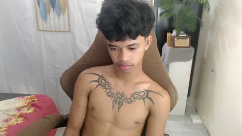 yourasian_eric online show from 07.07.26