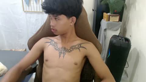 yourasian_eric online show from 07.19.26