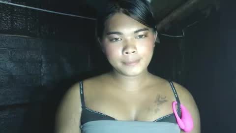 Snapshot of yourasian_kendal chatting on 05.11.26 Kendal online show from 05.11.26