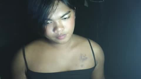 Snapshot of yourasian_kendal chatting on 05.12.26 Kendal online show from 05.12.26