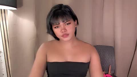 Snapshot of yourasian_kendal chatting on 06.03.26 Kendal online show from 06.03.26