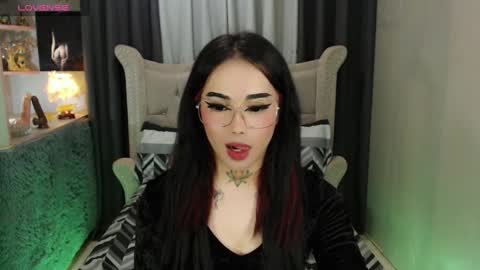 kim online show from 02.24.25