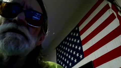 Snapshot of yourbeast247 chatting on 05.20.26 yourbeast247 online show from 05.20.26