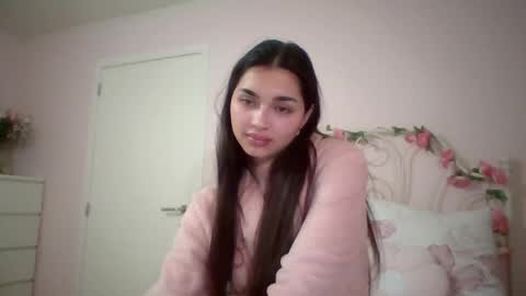 Snapshot of yourbella37 chatting on 05.15.26 yourbella37 online show from 05.15.26