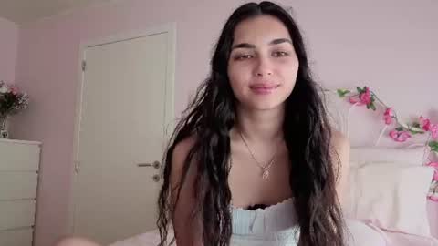 Snapshot of yourbella37 chatting on 06.28.26 yourbella37 online show from 06.28.26