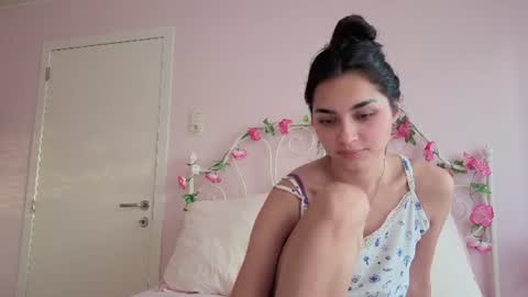 Snapshot of yourbella37 chatting on 07.08.26 yourbella37 online show from 07.08.26