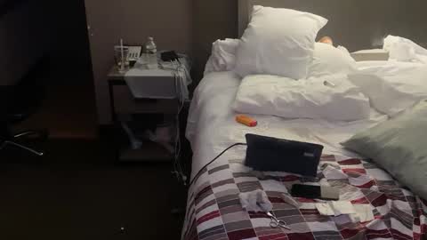 yourbroboytoy online show from 01.14.25