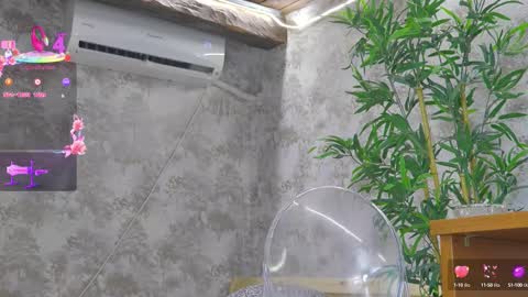 Snapshot of yourburnwish chatting on 10.09.25 Anna online show from 10.09.25