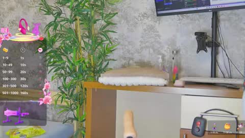 Snapshot of yourburnwish chatting on 10.28.25 Anna online show from 10.28.25