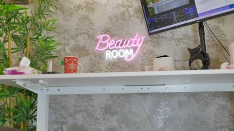 Anna online show from 04.05.26