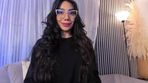 Snapshot of yourcutemolly chatting on 02.26.25 Selena online show from 02.26.25