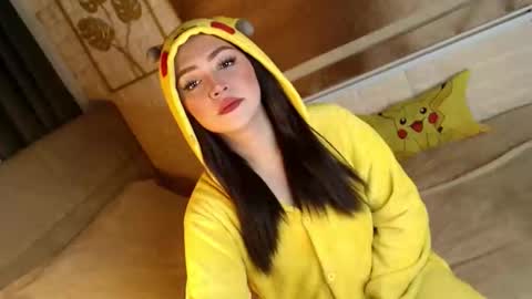 JEN  online show from 11.22.25