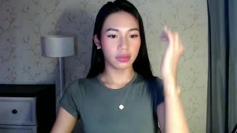 Snapshot of yourdreamgirlgwen chatting on 06.03.26 GWENI online show from 06.03.26