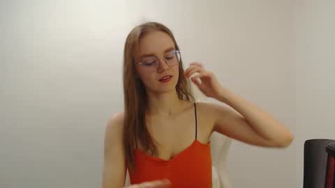 Lana online show from 11.22.25