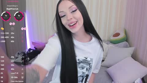 Mary online show from 12.15.24