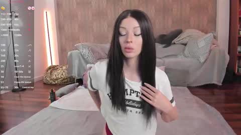 Mary online show from 10.09.25