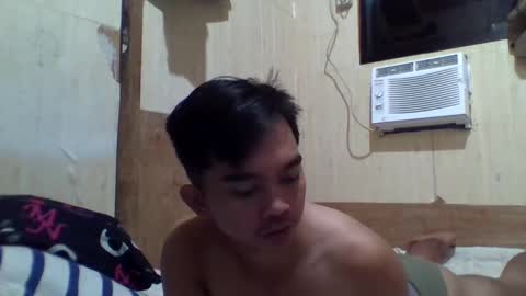 i am your dream boy  JR  online show from 02.25.25
