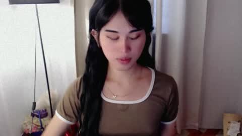 PrettyElla online show from 09.21.25