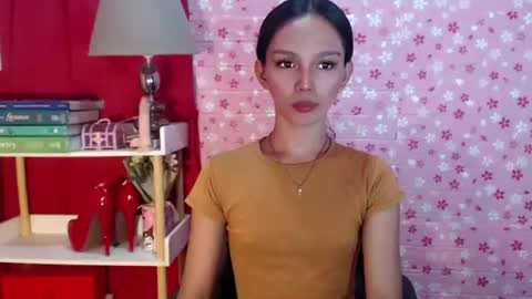 Snapshot of yourfavoratericcie chatting on 10.24.25 RICCIE MAE online show from 10.24.25