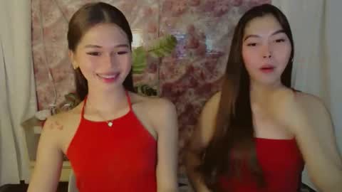 Snapshot of yourfavoratesunshine chatting on 05.05.26 Sunshine online show from 05.05.26