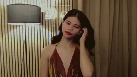 Vivian online show from 11.09.25