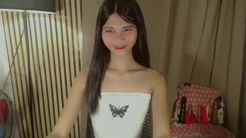 Vivian online show from 02.13.26